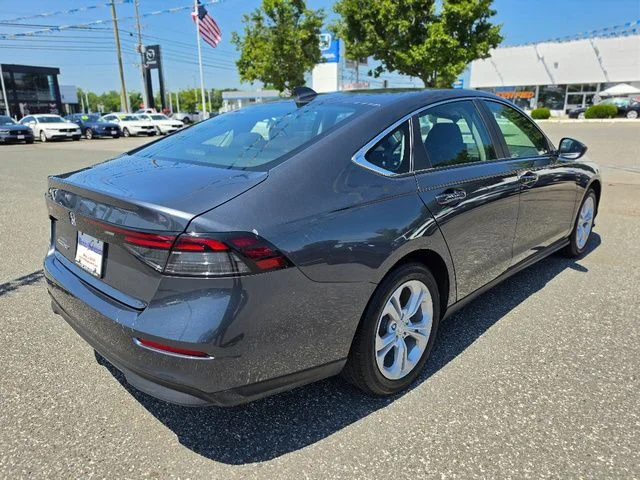 2025 Honda Accord LX - Photo 5