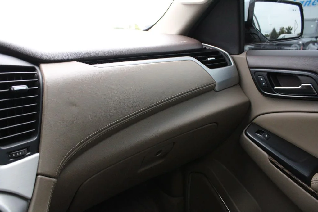 Used 2016 White GMC SLT image 22
