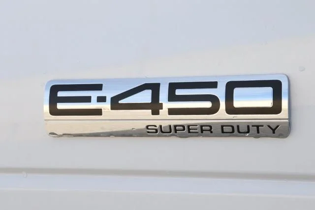 New 2027 Oxford White Ford E-450 DRW image 66