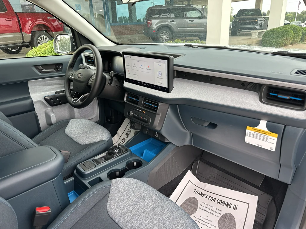 New 2026 Space White Metallic Ford XLT image 5