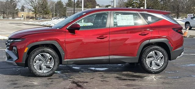 New 2026 Ultimate Red Pearl Hyundai Blue SE image 4