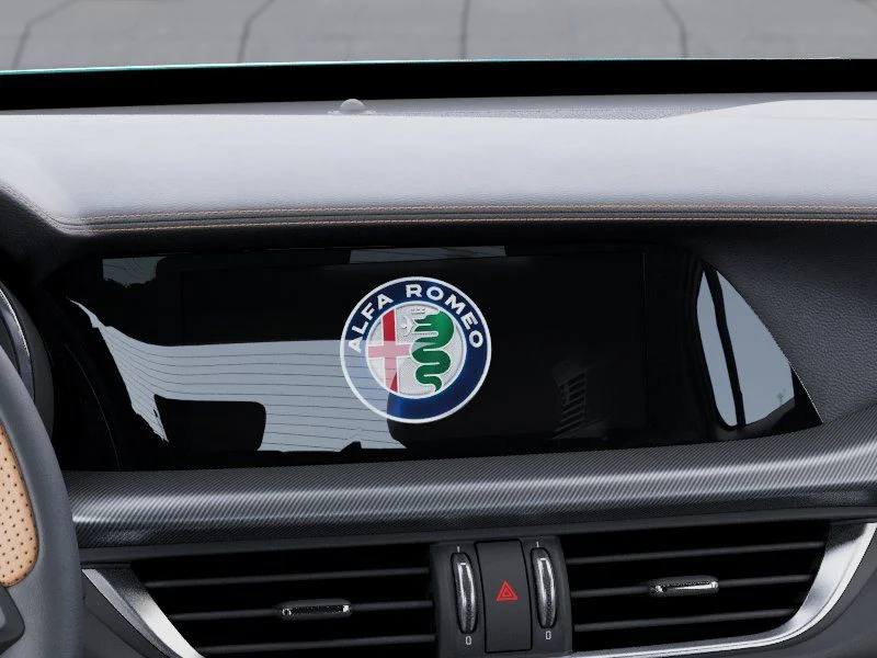 New 2025 Verde (Green) Fangio Metallic Exterior Paint Alfa Romeo Base image 19