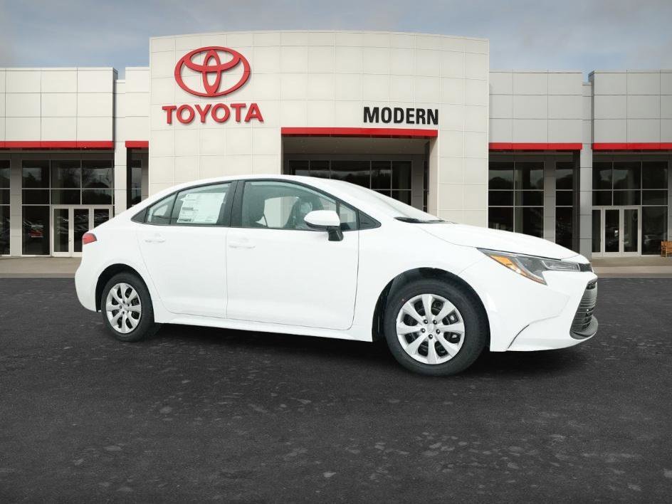 New 2026 Ice Cap Toyota LE image 7