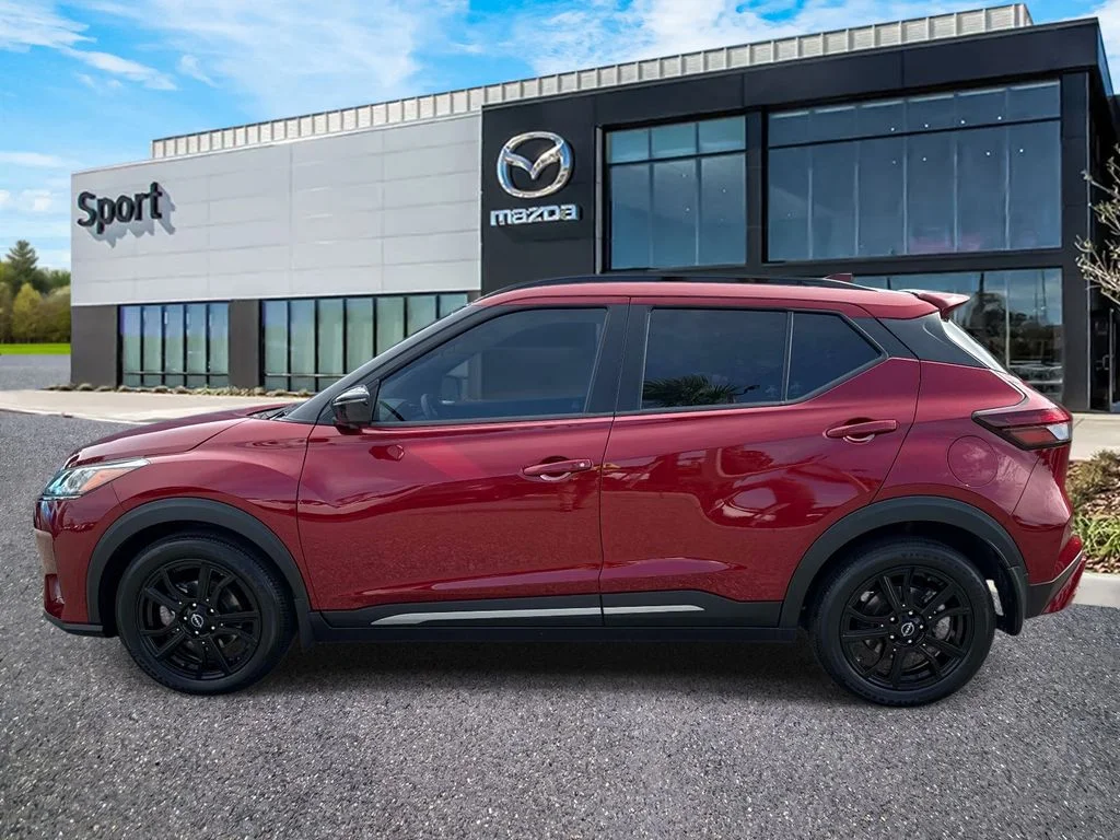 Used 2024 Red Nissan SR image 6