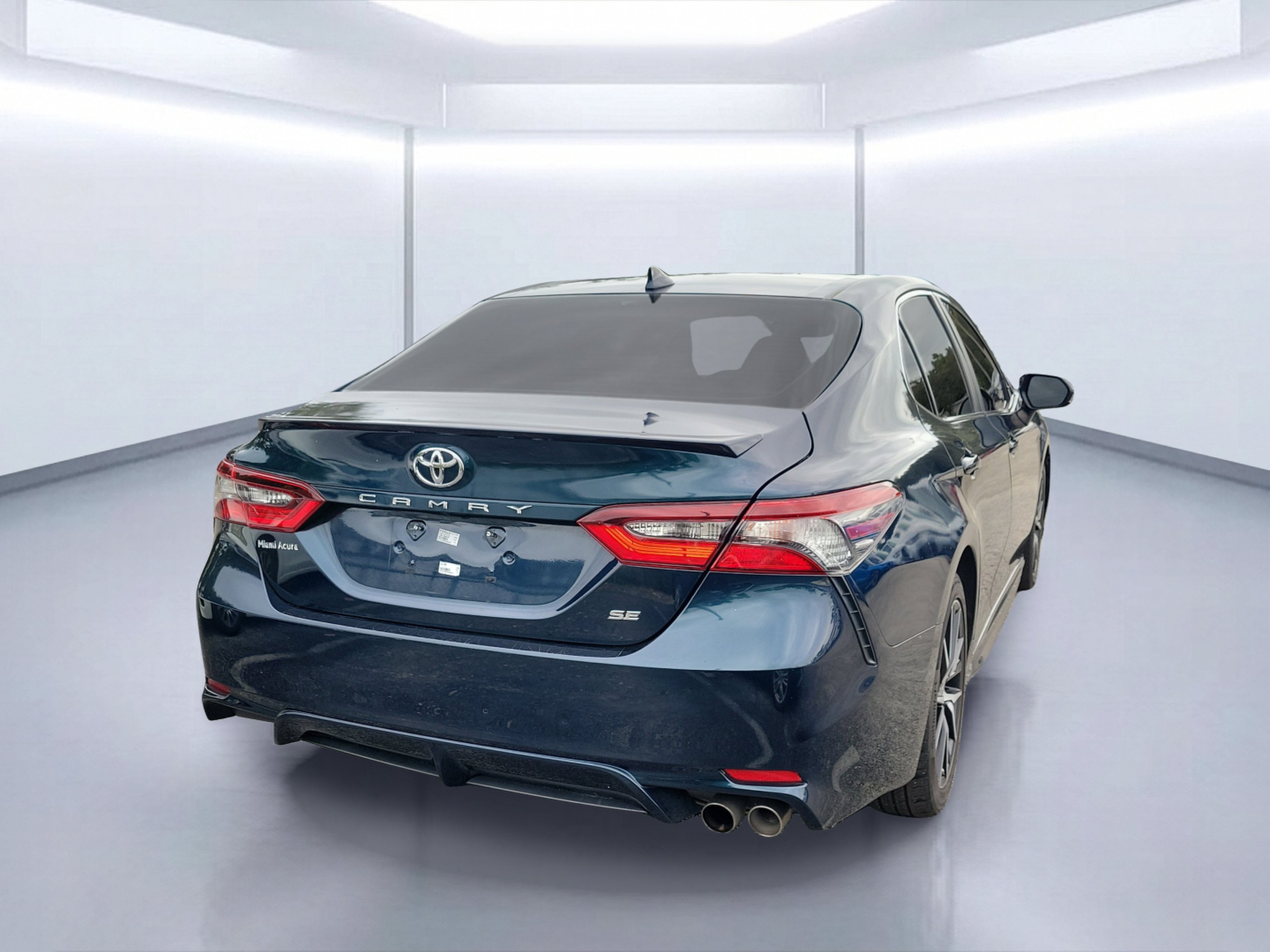 Used 2021 Aqua Toyota SE image 4
