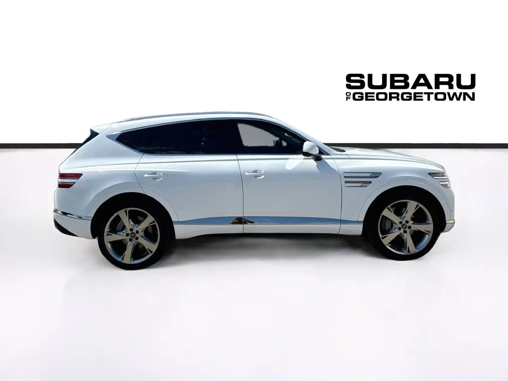 Used 2023 White Genesis 2.5T image 8