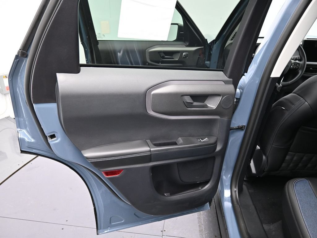 New 2026 Azure Gray Metallic Tri-Coat Ford Outer Banks® image 18