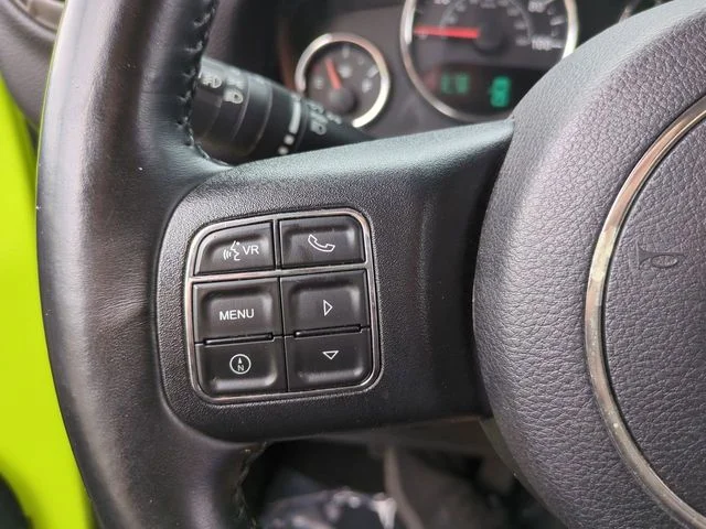 Used 2017 Green Jeep Sport image 19