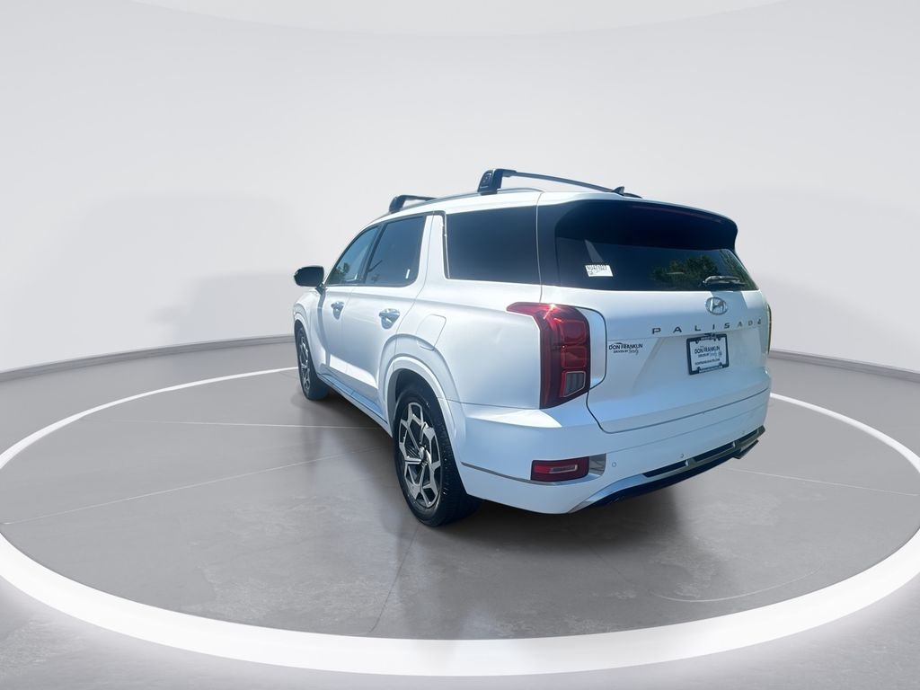 Used 2022 White Hyundai Calligraphy image 6