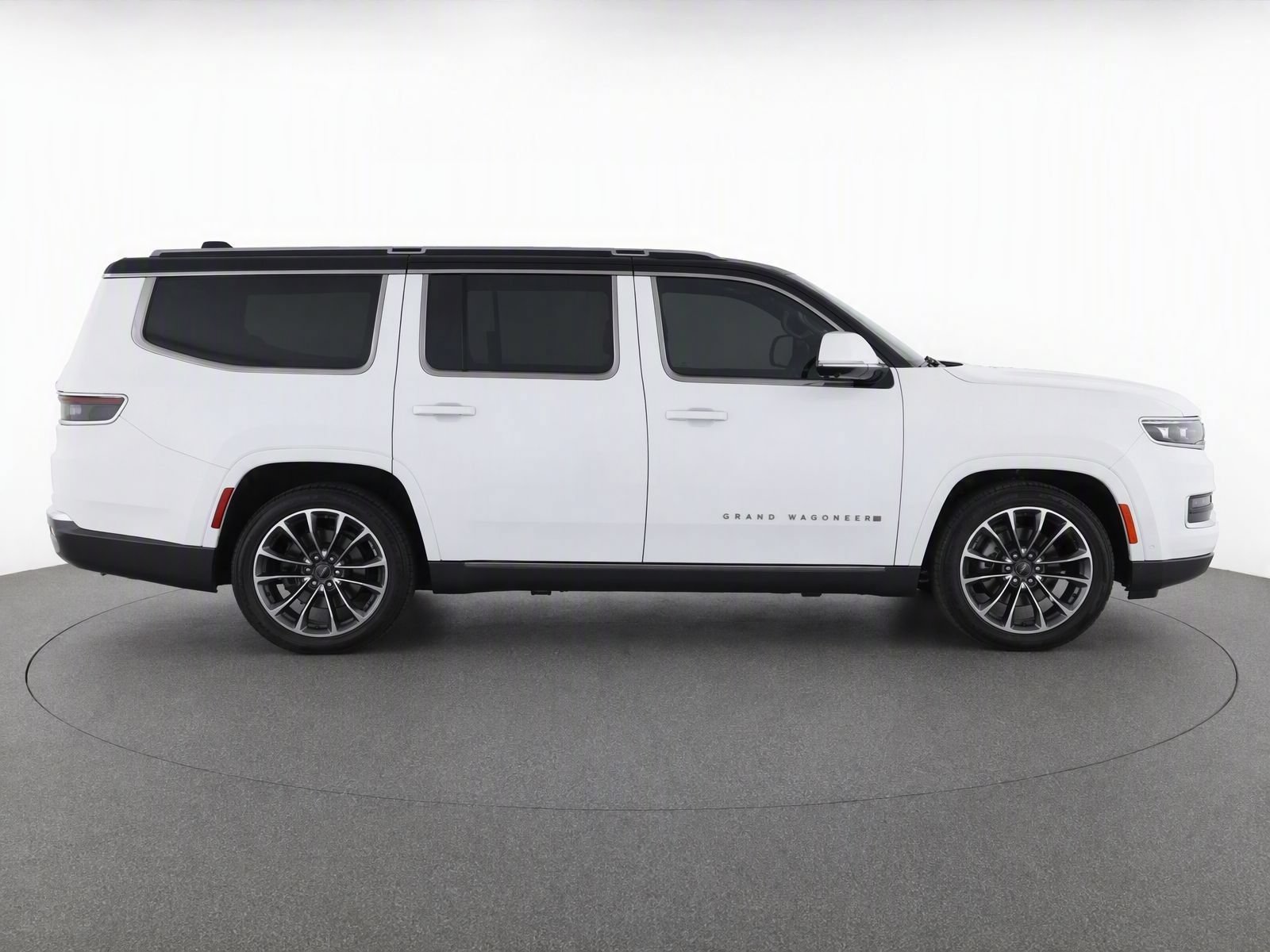 Used 2022 Bright White Clearcoat Jeep Series I image 8