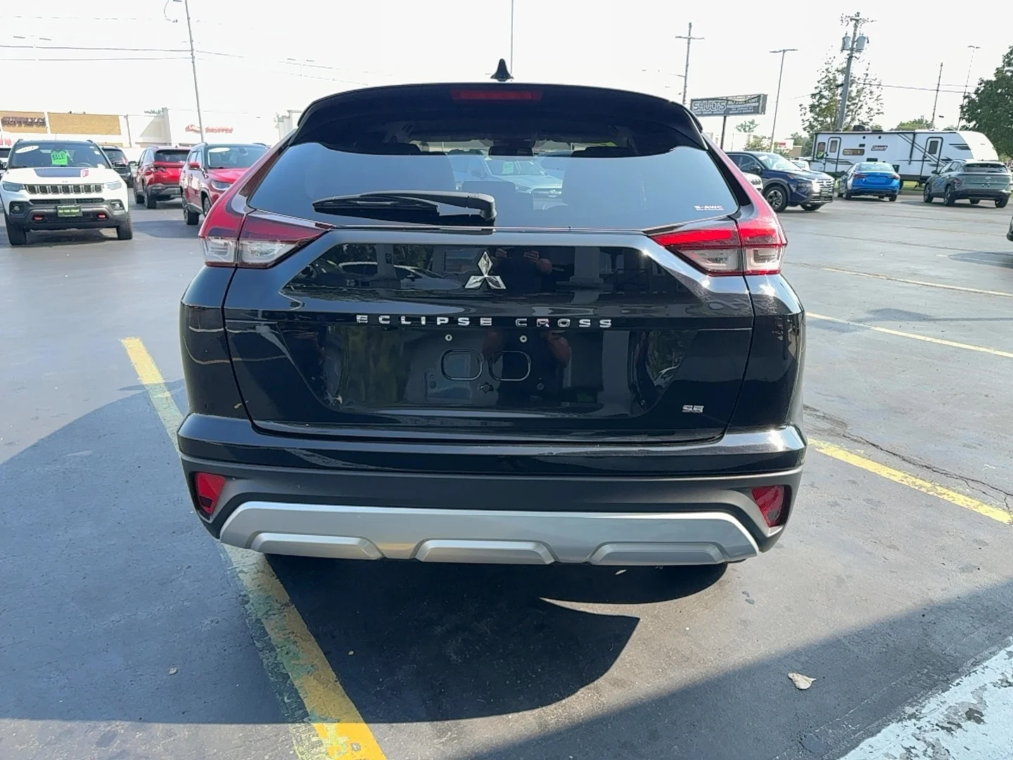Used 2025 Gray Mitsubishi SE image 5
