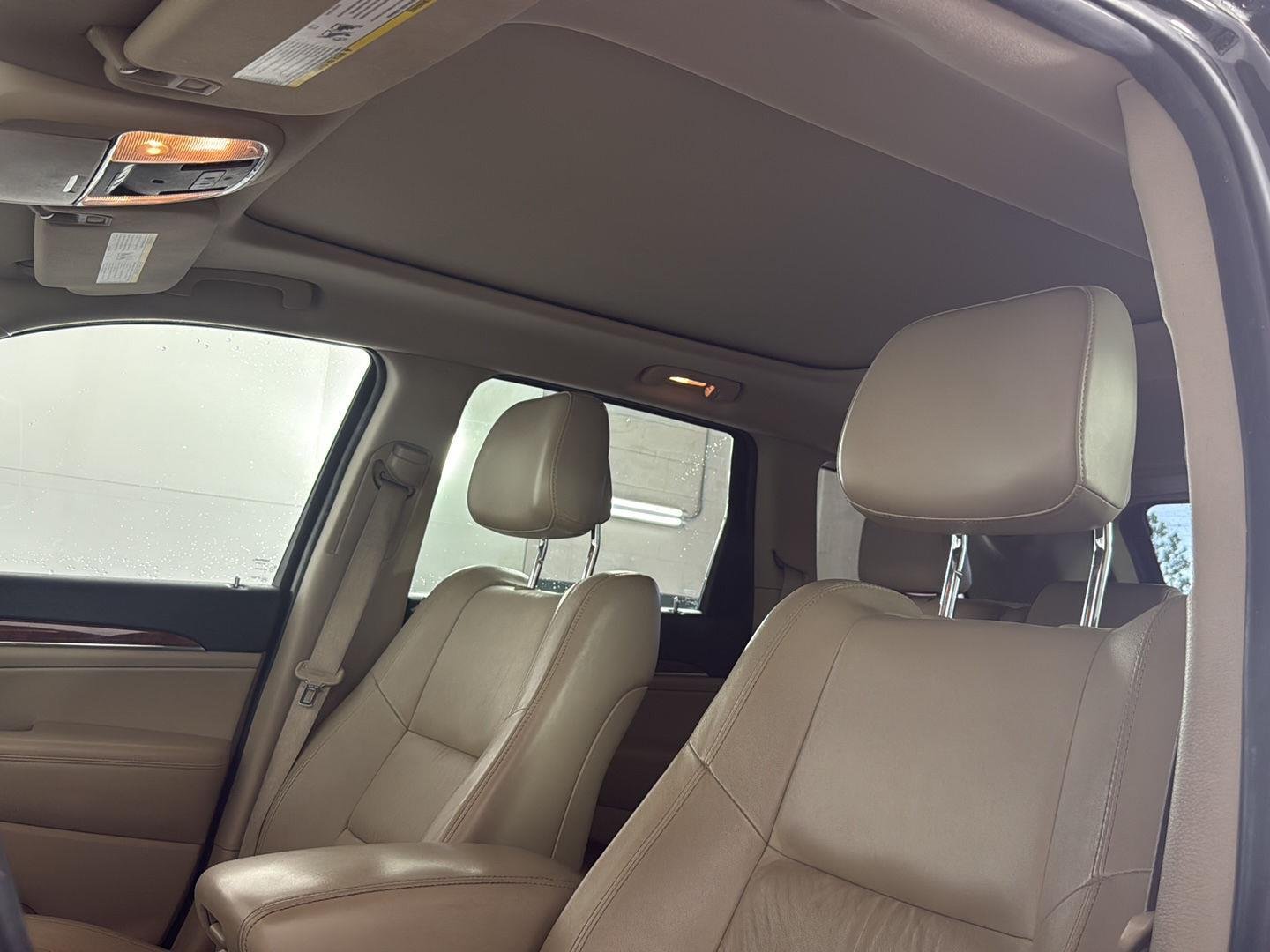 Used 2013 Brilliant Black Crystal Pearl Jeep Limited image 12