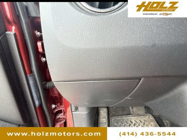 Used 2015 Red Jeep Sport image 16