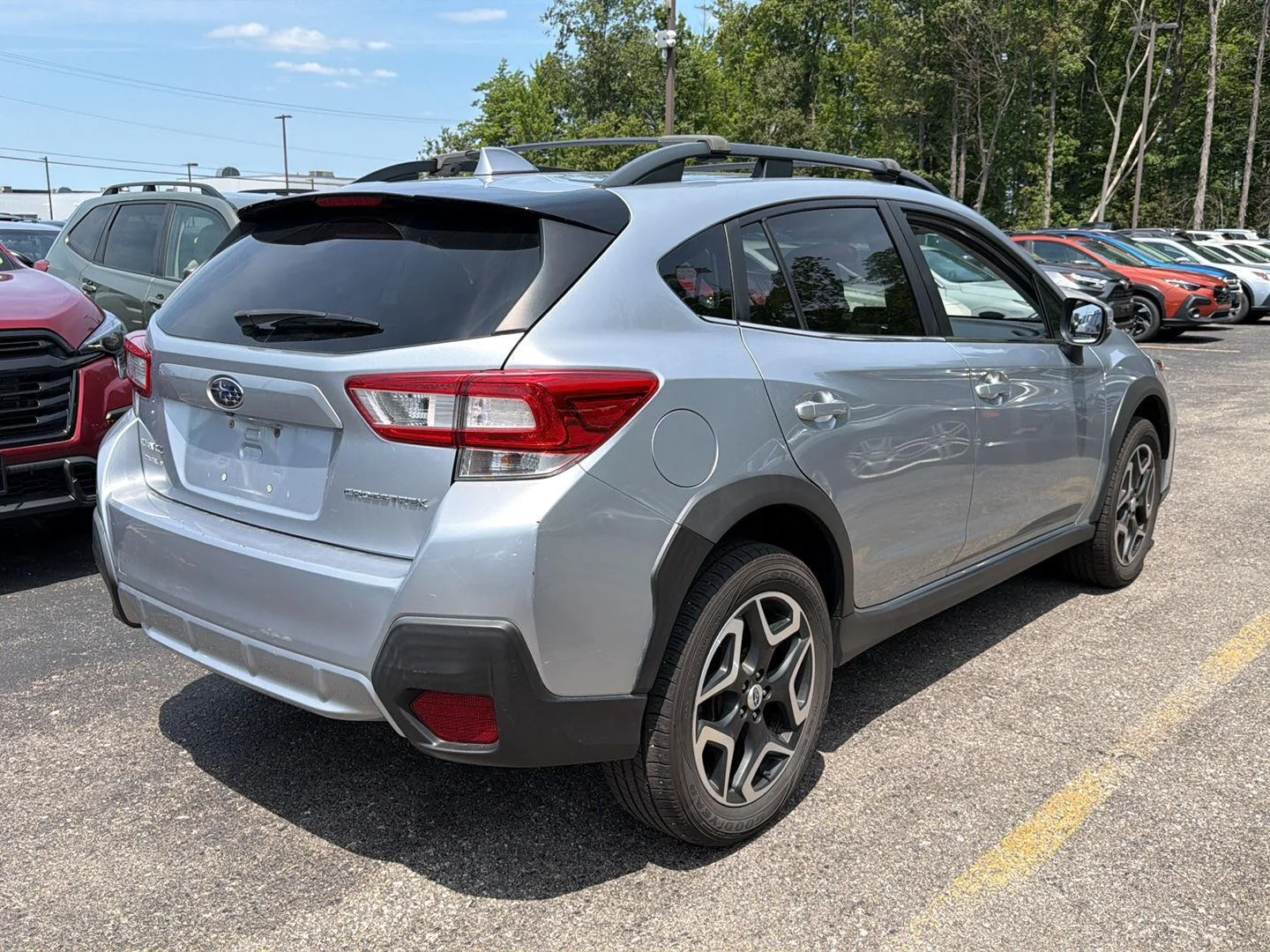 Used 2018 Ice Silver Metallic Subaru Limited image 8