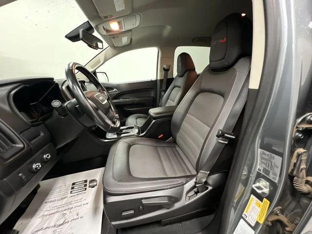 Used 2021 Gray GMC AT4 w/Cloth image 18