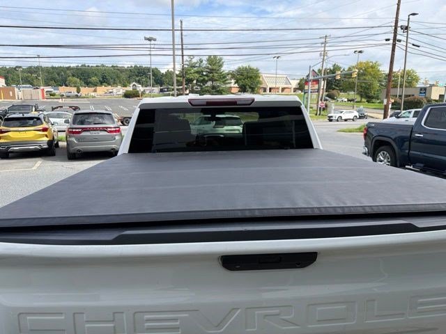 Used 2021 Summit White Chevrolet RST image 9