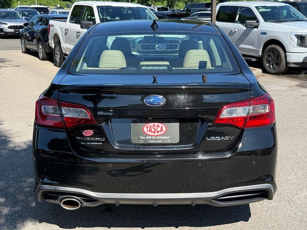 Used 2019 Black Subaru 2.5i image 8