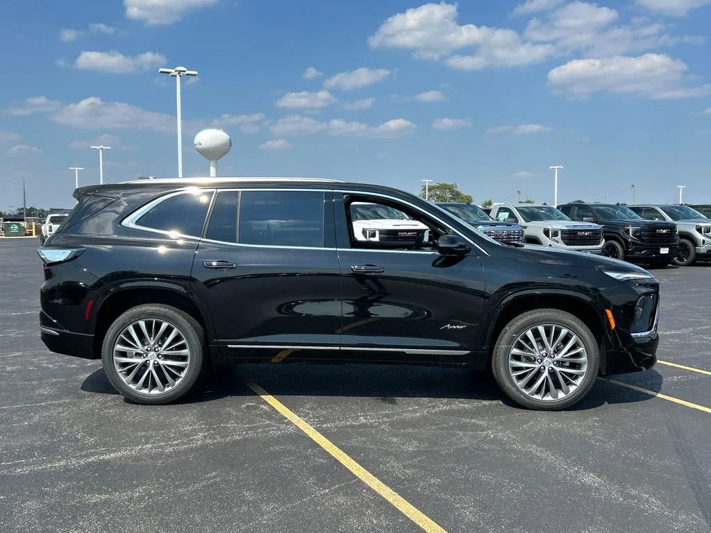 2026 Buick Enclave Avenir - Photo 11