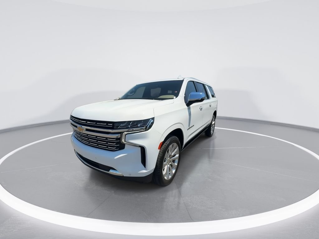 Used 2022 White Chevrolet Premier image 4