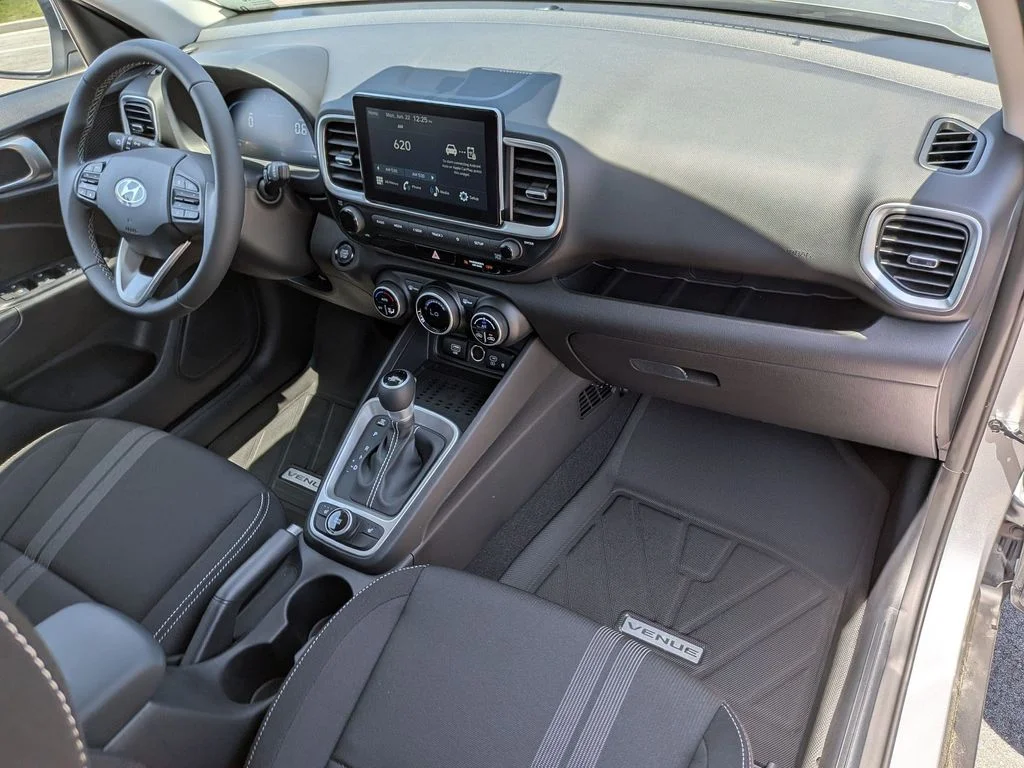 New 2026 Silver Hyundai SEL image 30