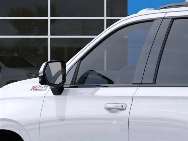 New 2026 Summit White Chevrolet Z71 image 12