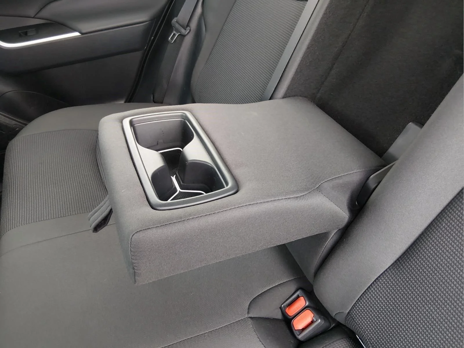 Used 2025 Ice Cap Toyota LE image 19