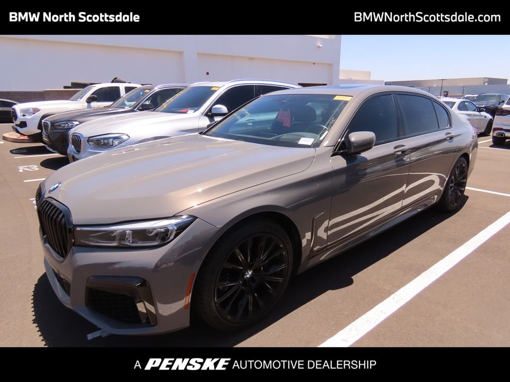2022 BMW 7 Series 740i's photo