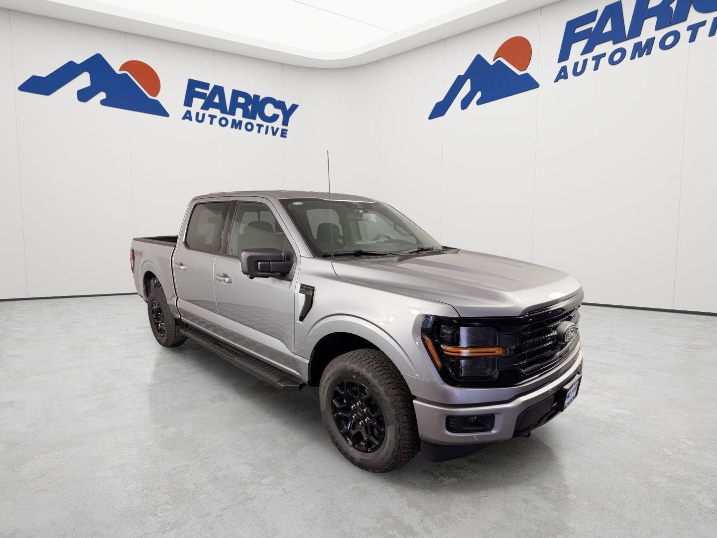 New 2026 Iconic Silver Metallic Ford XLT image 10