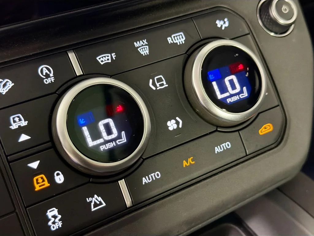 Used 2026 Blue Land Rover S image 16