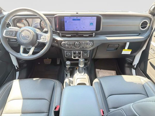 New 2026 Bright White Clear-Coat Exterior Paint Jeep Sahara image 18