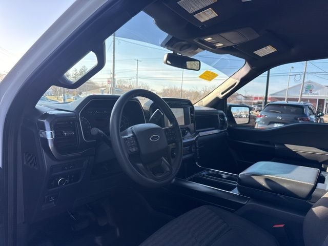 Used 2023 White Ford XL image 9