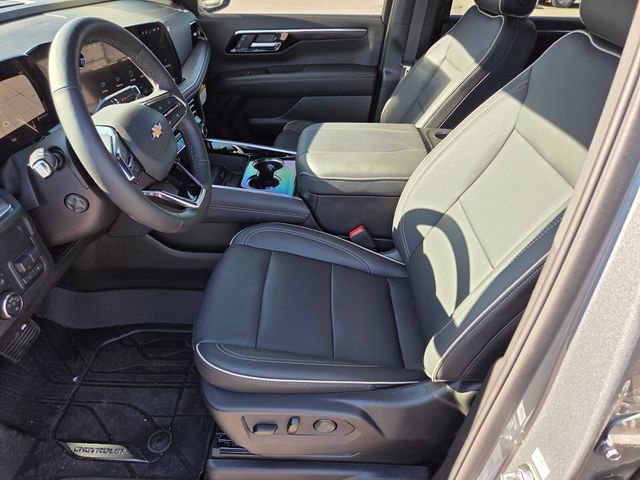 2026 Chevrolet Suburban Premier - Photo 6