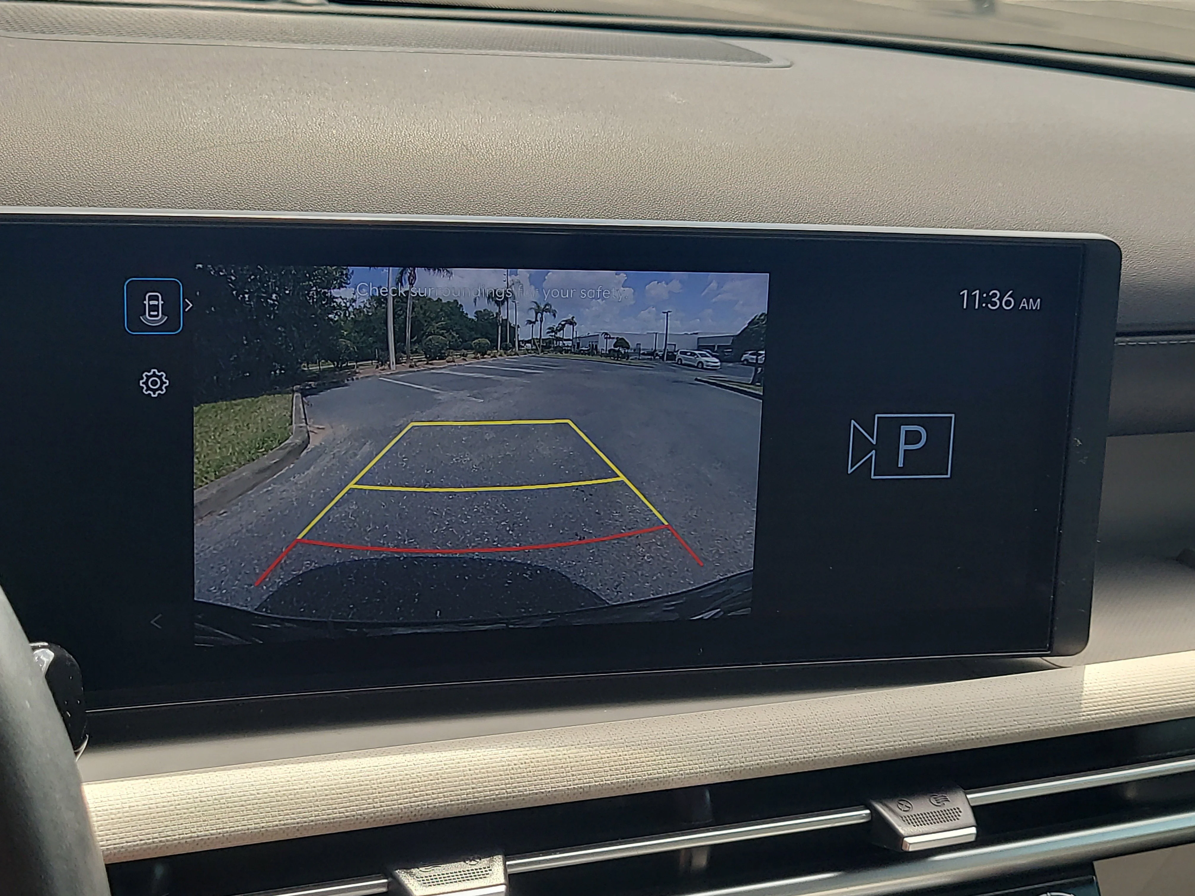 Used 2025 Phantom Black Hyundai SEL Convenience image 25
