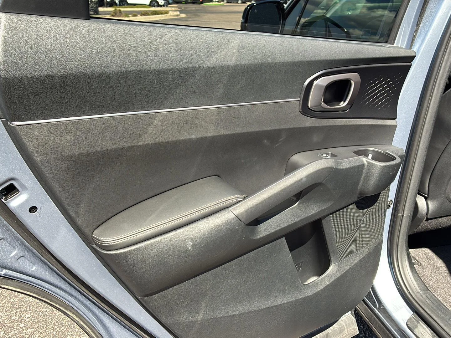 Used 2023 Everlasting Silver Kia S image 19