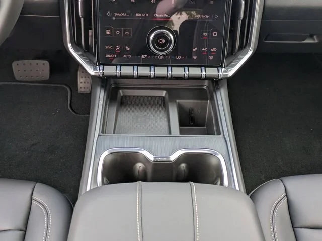 2026 GMC Acadia Elevation - Photo 20
