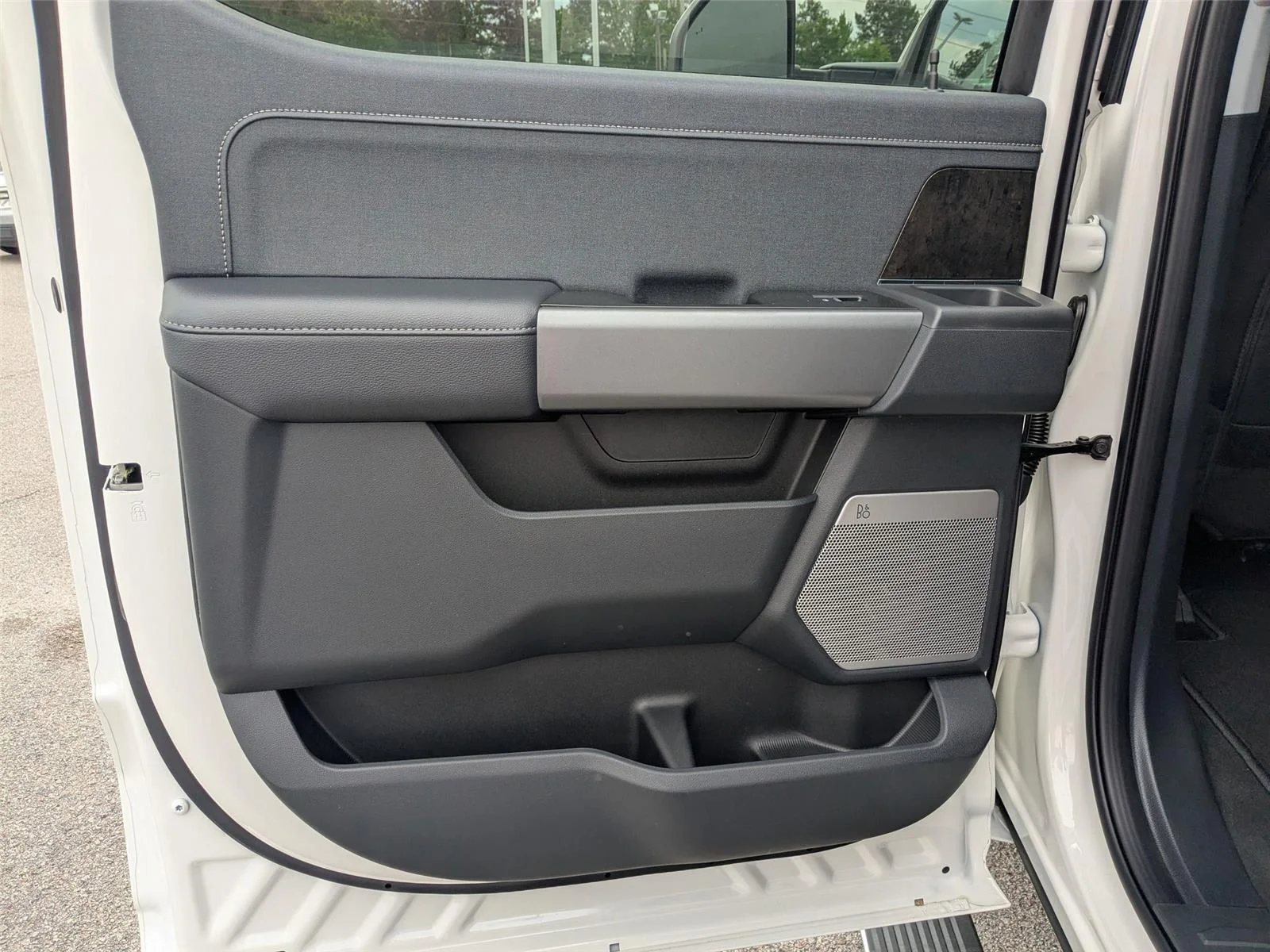 2025 Ford F-350 Super Duty Lariat - Photo 26