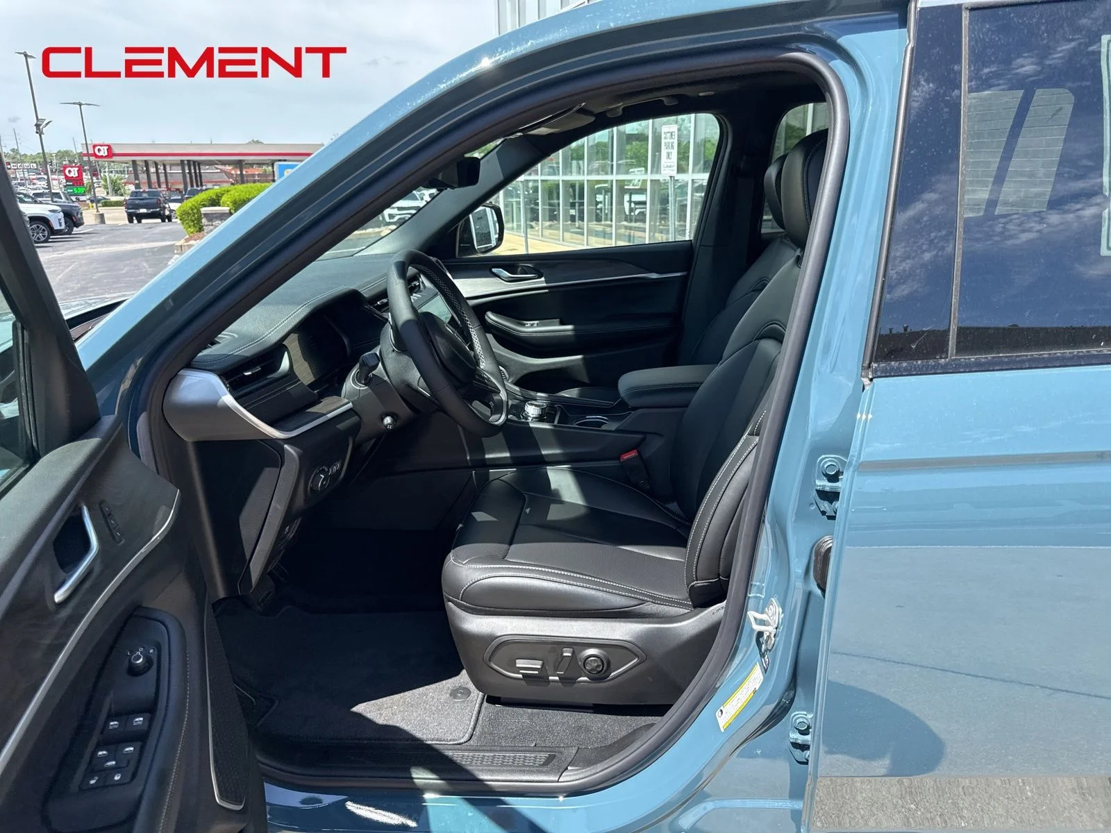 New 2026 Steel Blue Exterior Paint Jeep Limited image 18