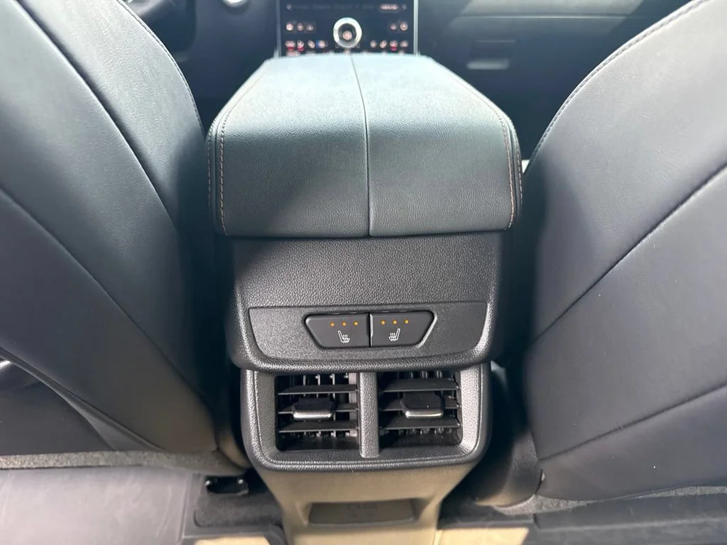 Used 2026 Summit White GMC AT4 image 13