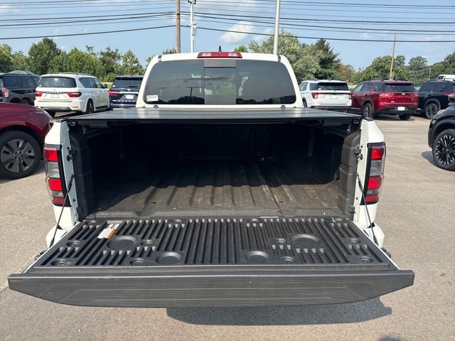 Used 2024 White Nissan PRO-4X image 9