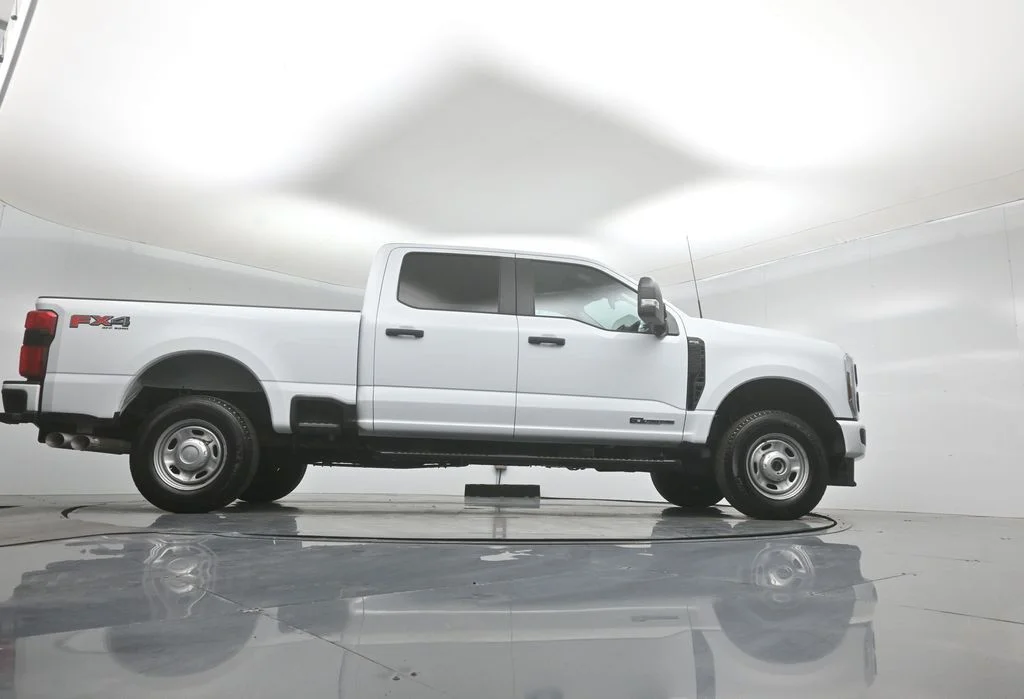 Certified Used 2025 White Ford XL image 43