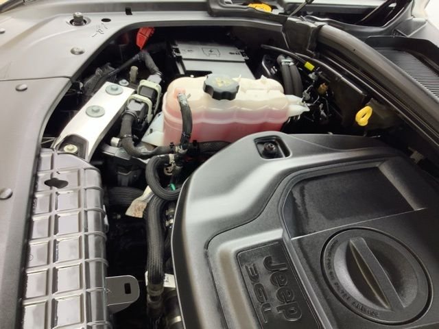 Used 2023 Diamond Black Jeep Overland image 23
