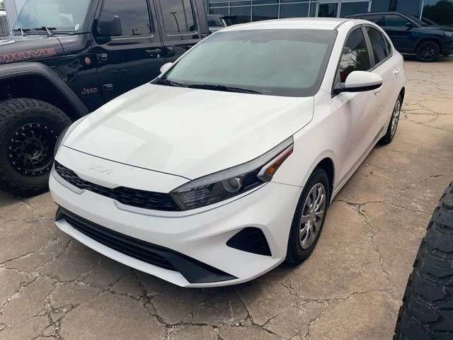 2023 Kia Forte LX