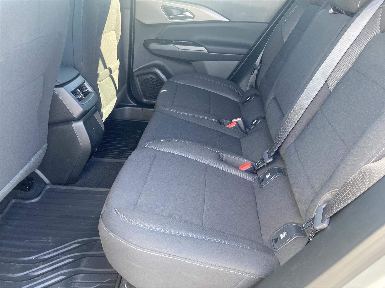 2026 Chevrolet Equinox EV 1LT - Photo 27