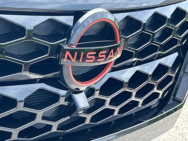 New 2026 Everest White Pearl TriCoat Nissan Rock Creek® image 11