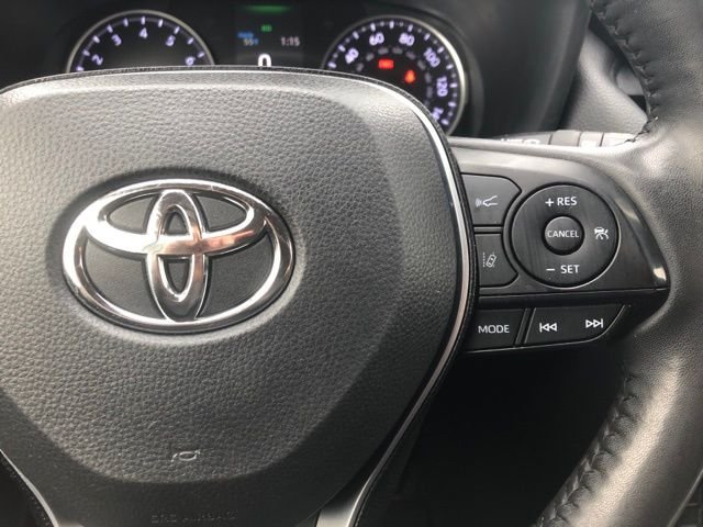 Certified Used 2020 Gray Toyota XLE image 27