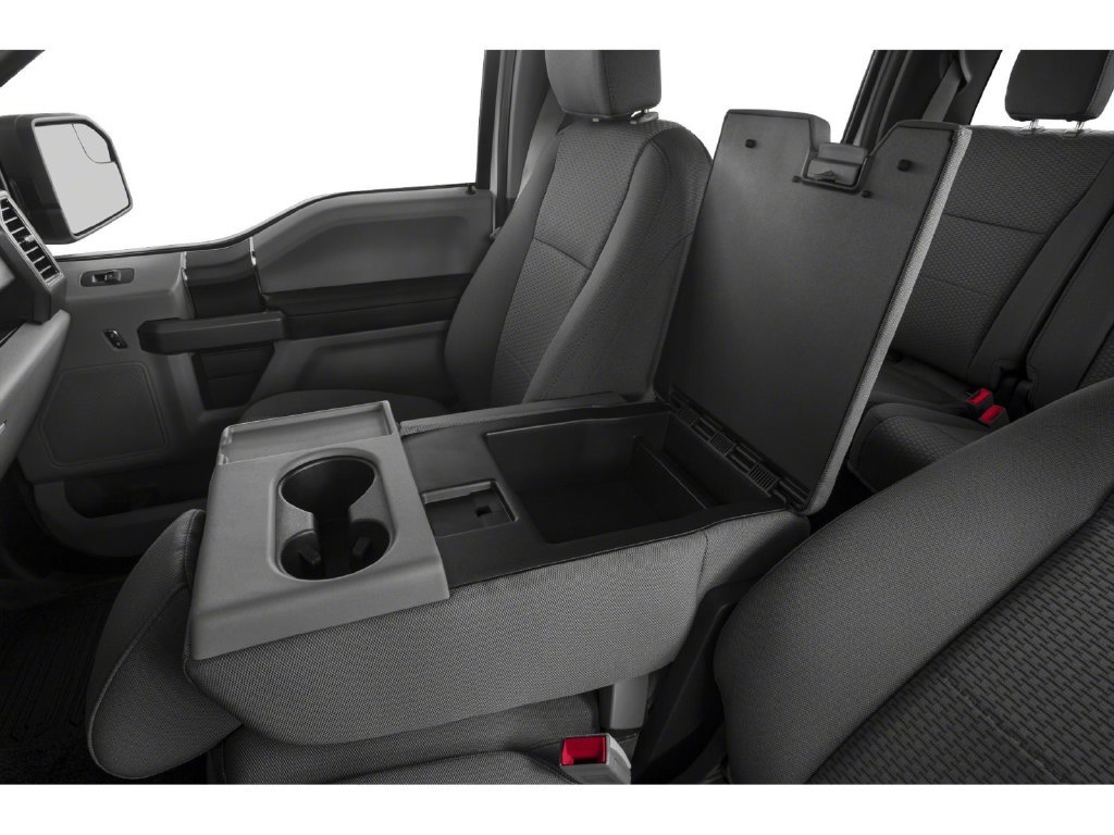 Used 2018 Silver Ford XLT image 9