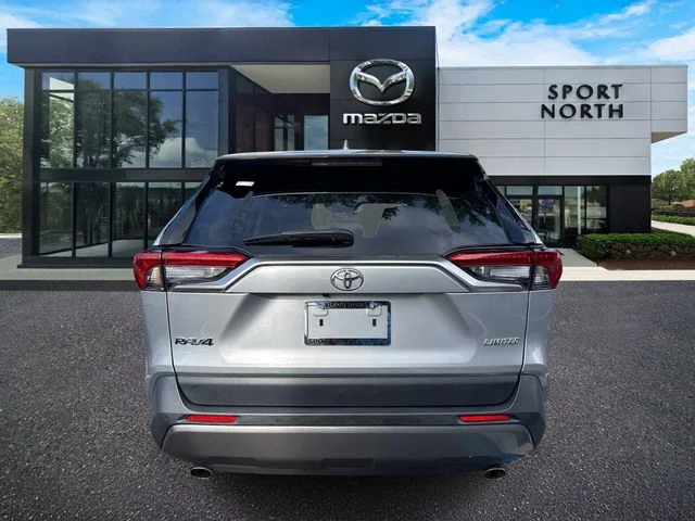 Used 2019  Toyota Limited image 4