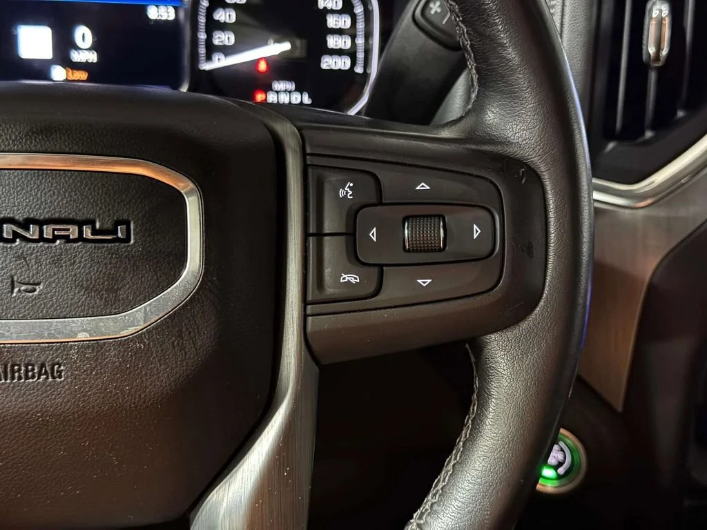 Used 2022 Pacific Blue Metallic GMC Denali image 16