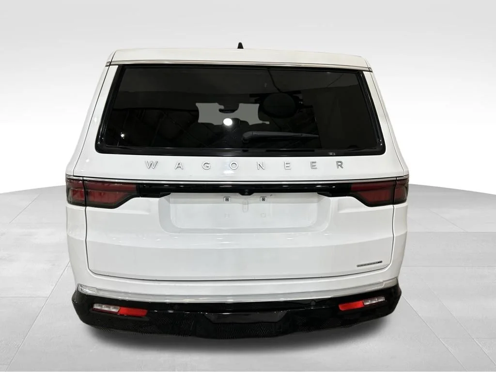 Used 2024 White Jeep Series II image 4