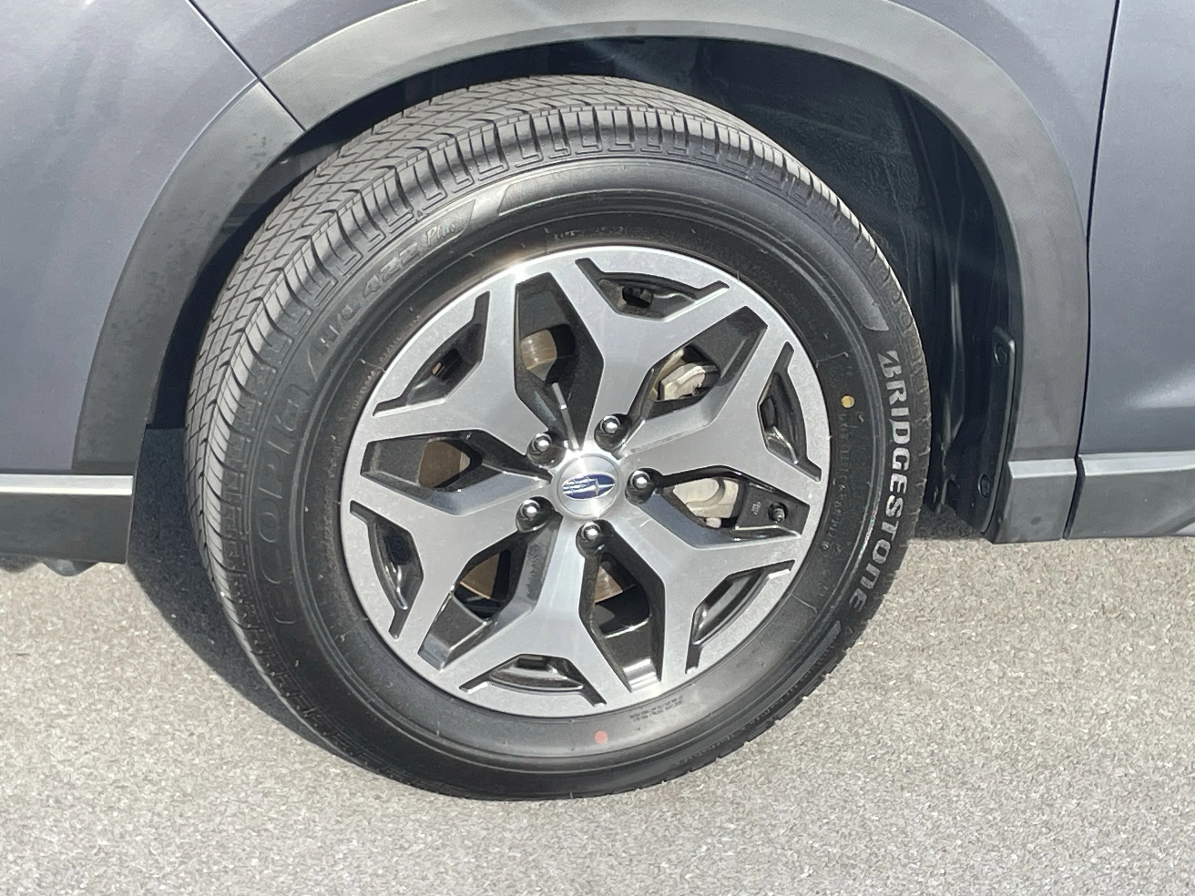 Used 2024 Magnetite Gray Metallic Subaru Premium image 11